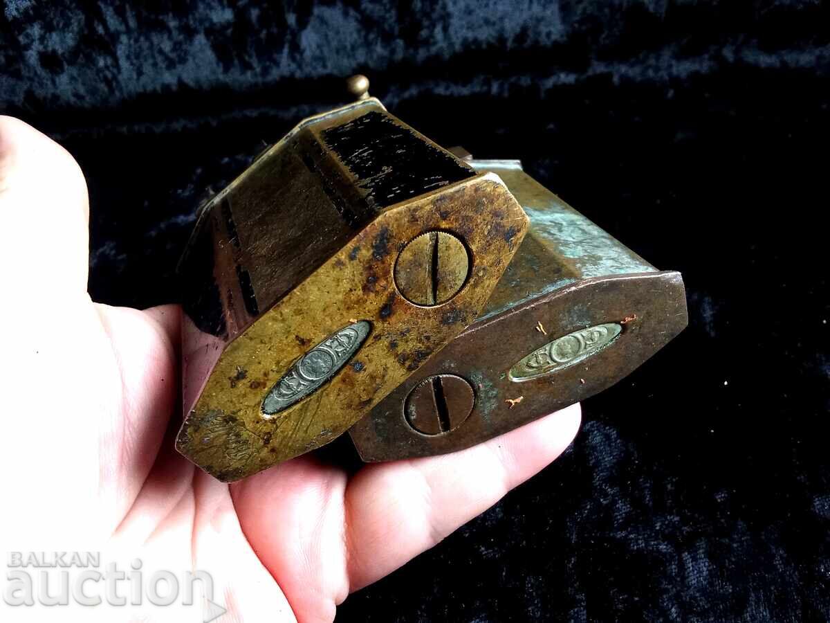 Delivery of Old gasoline lighters