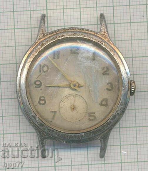 Το ρολόι 18 λειτουργεί Το ρολόι 18 λειτουργεί