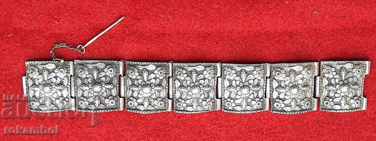 Доставка на Рядка,възрожденска,масивна сребърна гривна