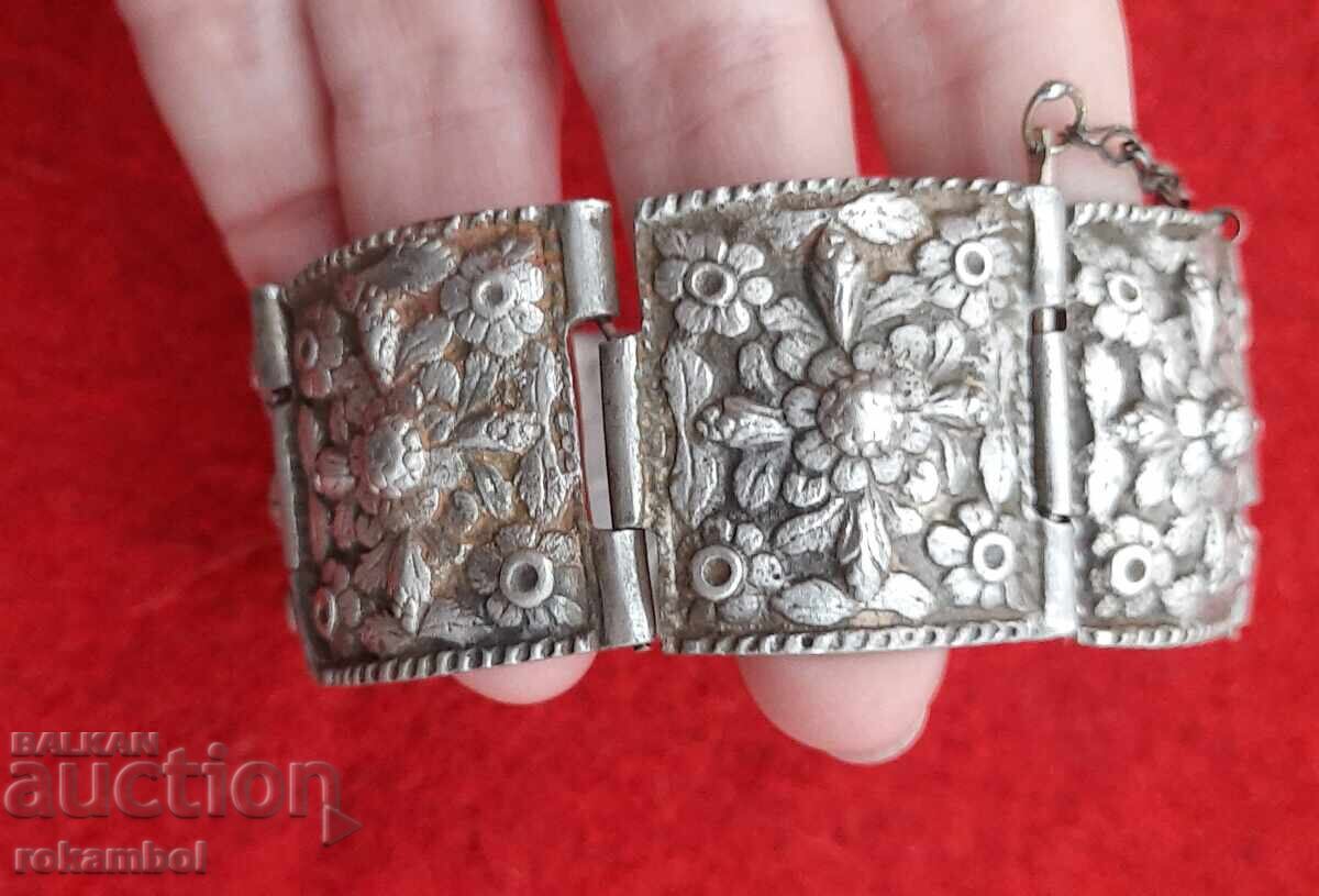 Рядка,възрожденска,масивна сребърна гривна - 7