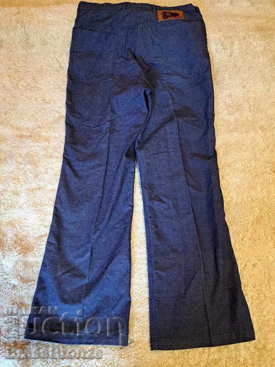 Livrarea Pantaloni de blugi retro RILA