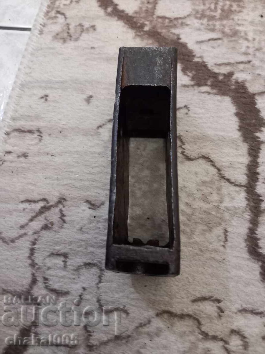 Delivery of A martini box Delivery of A martini box