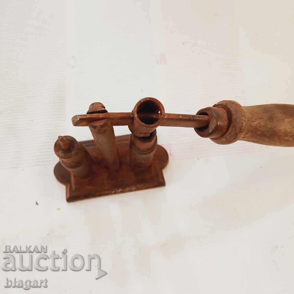 Παράδοση Μηχανή για φυσίγγια, πολύ παλιά