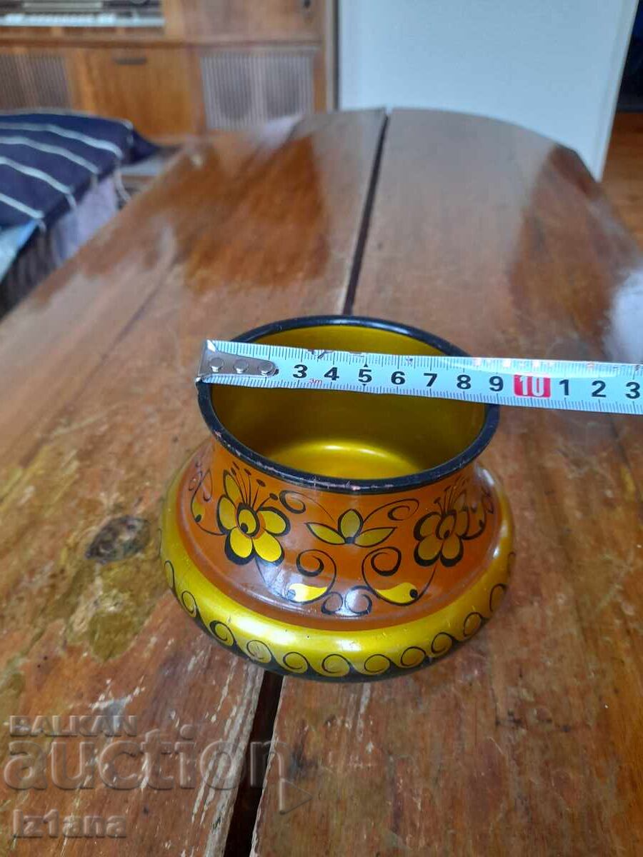 Παράδοση Παλιό ξύλινο κουτί, χοχλόμα