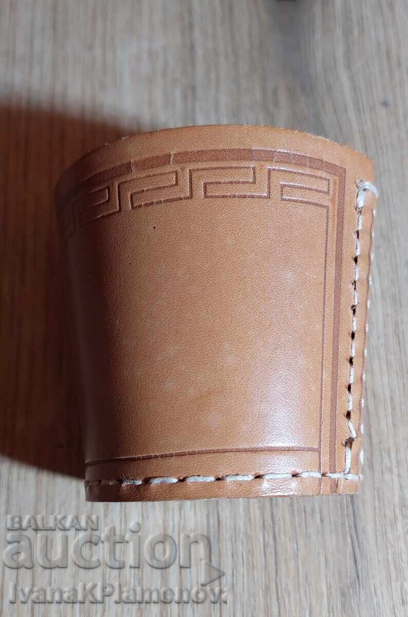 New leather dice cup for connoisseurs - 5 New leather dice cup for connoisseurs - 5
