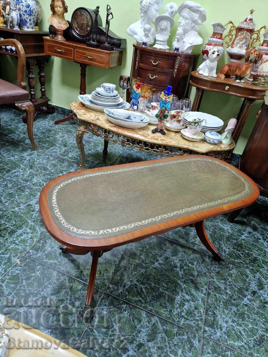 A great antique English coffee table - 6