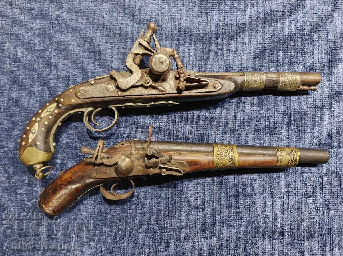 Δημοπρασία Ζεύγος Πιστόλια, για ταβέρνα, διακόσμηση