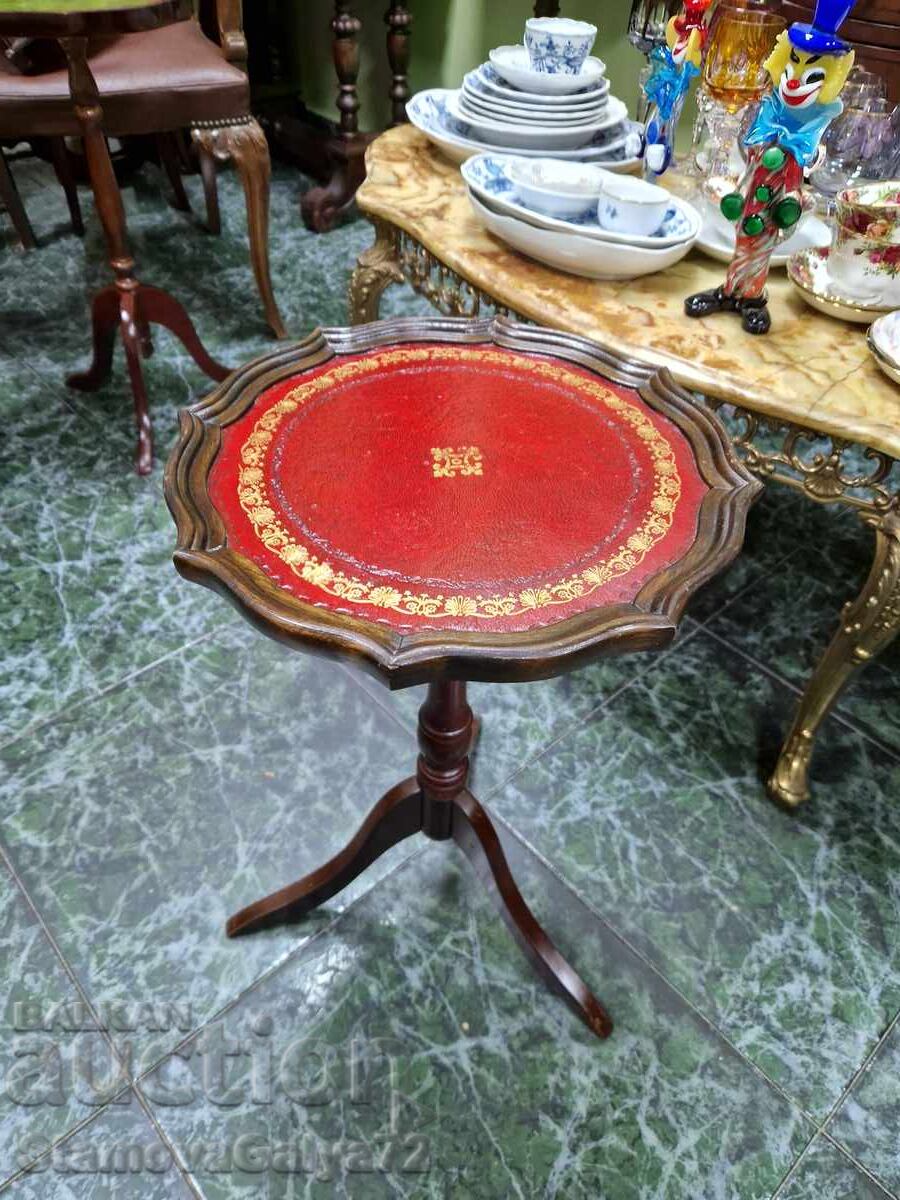 Auction  Stunning Antique English Side Table