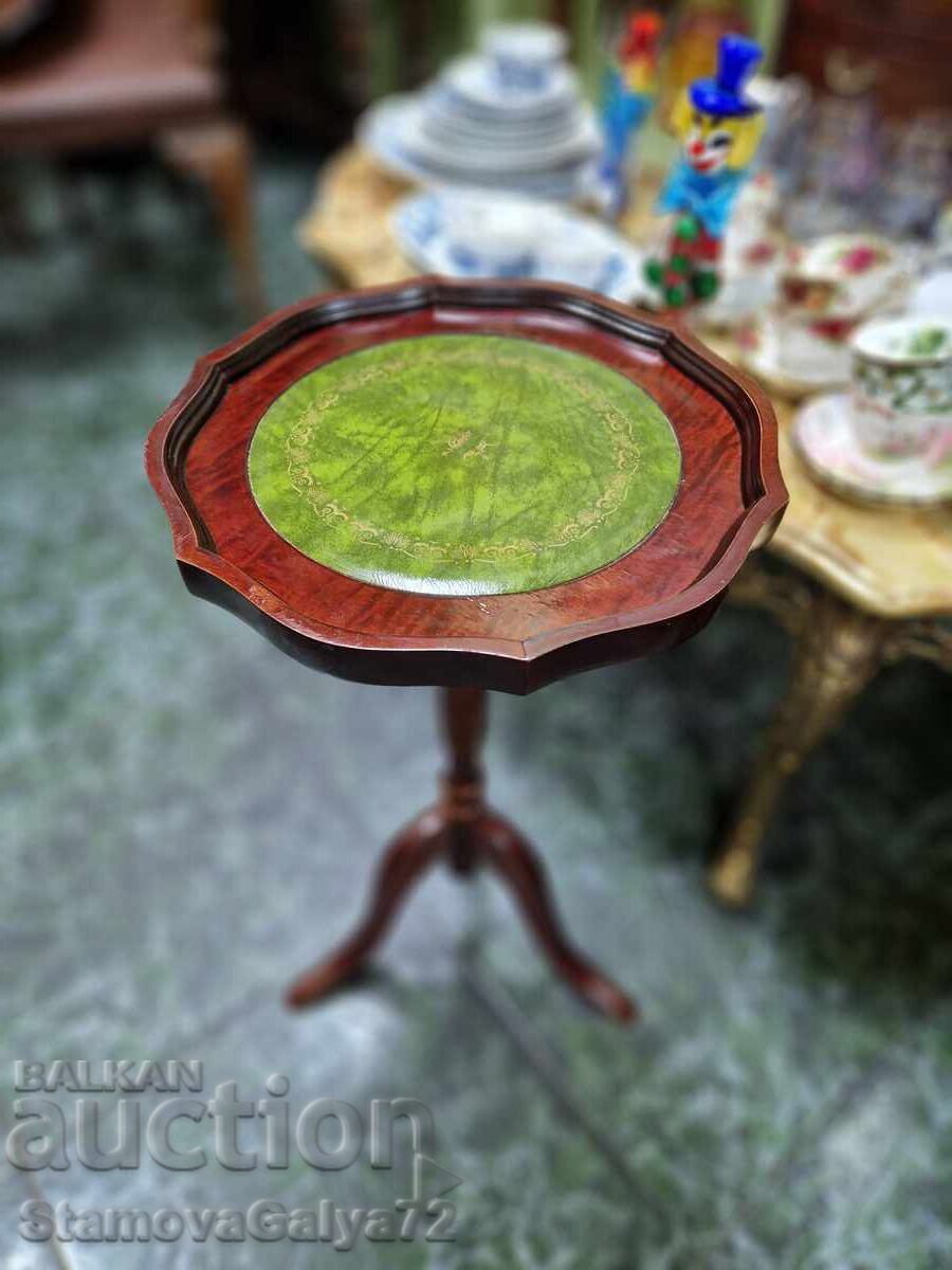 Superior Antique English Side Table with price 188.00 BGN | € 96.12
