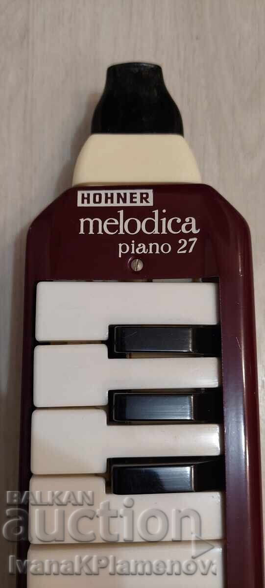 Licitație Armonica Germania pentru cunoscători