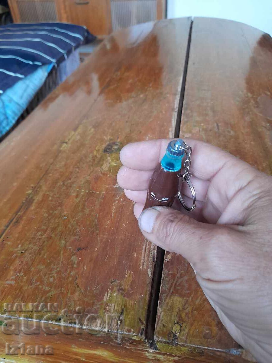 Delivery of Vintage Coca-Cola Keychain Flashlight Delivery of Vintage Coca-Cola Keychain Flashlight