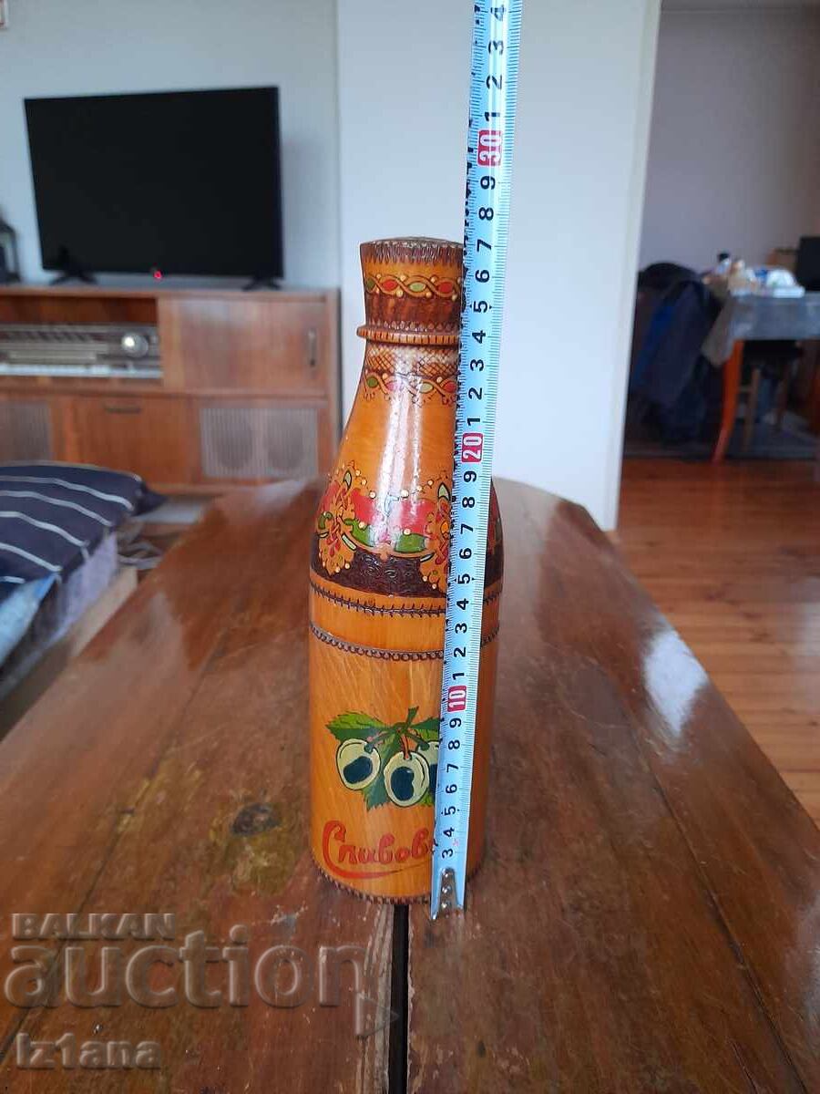 Auction  Old wooden box for a bottle, plum brandy bottle