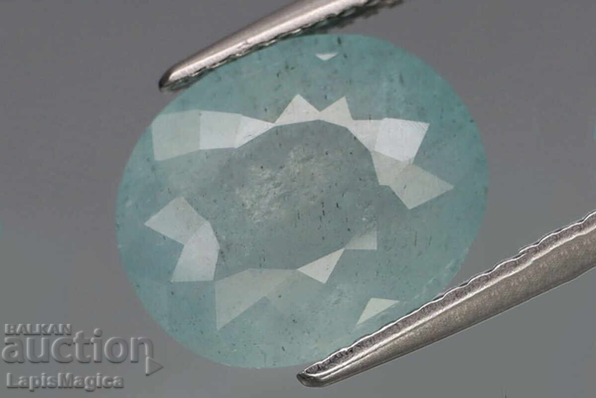 Небесносин аквамарин 4.18ct овална шлифовка