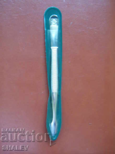 Auction Pi12 professional Leuchtturm stamp tweezers (999) Auction Pi12 professional Leuchtturm stamp tweezers (999)