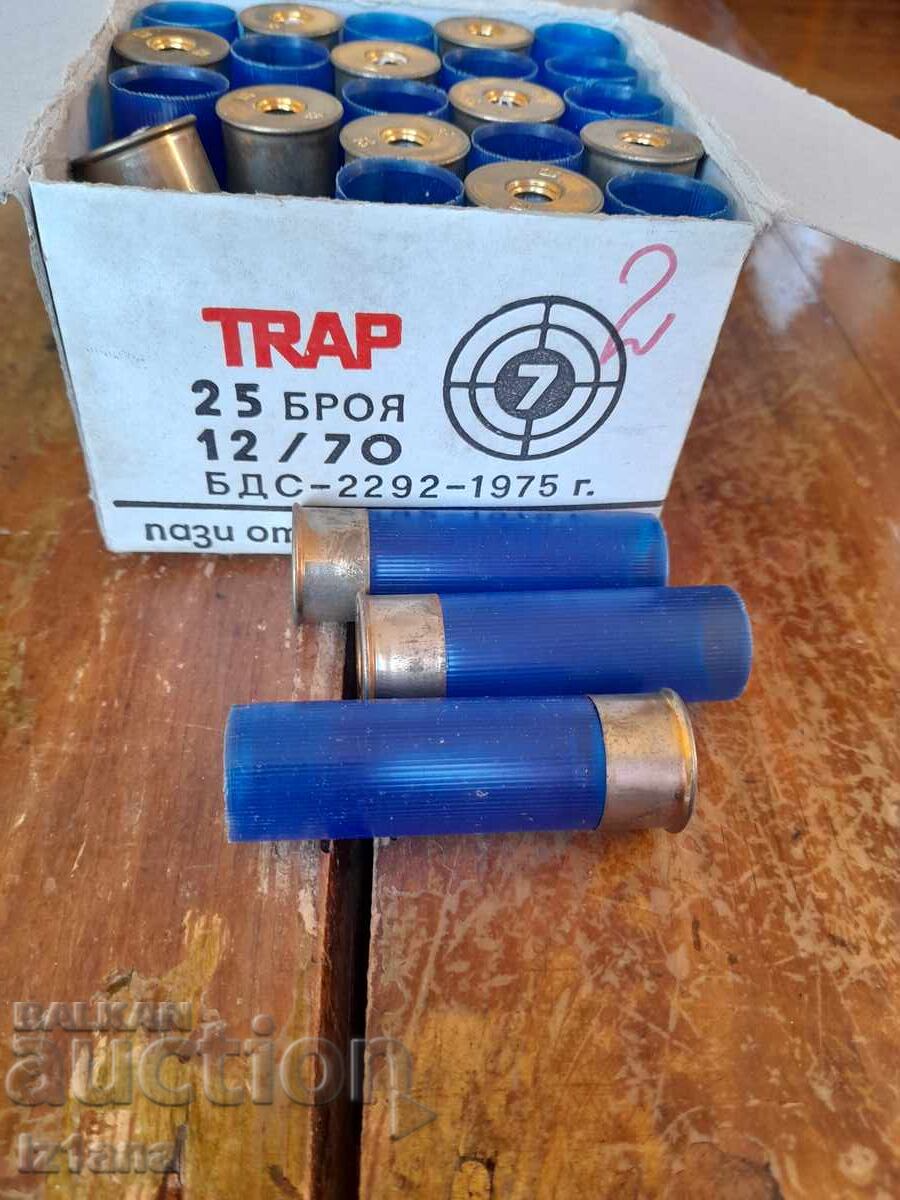 Livrarea Cutie veche de cartușe de vânătoare Trap, tuburi Livrarea Cutie veche de cartușe de vânătoare Trap, tuburi