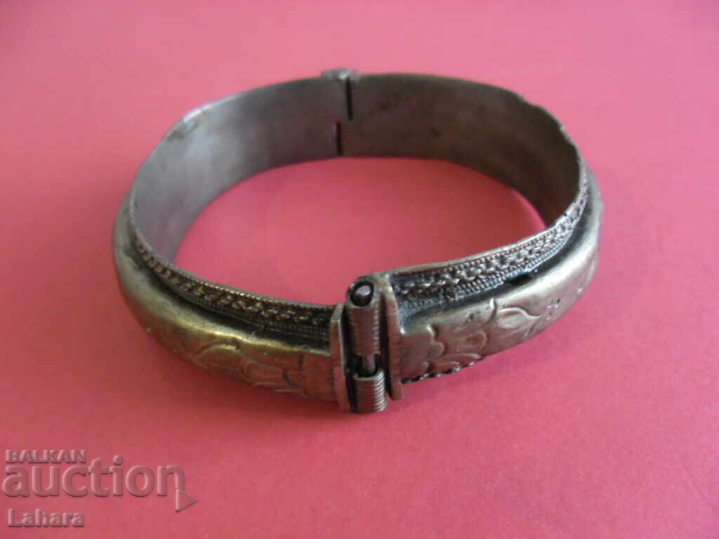 Antique retro bracelet Antique retro bracelet