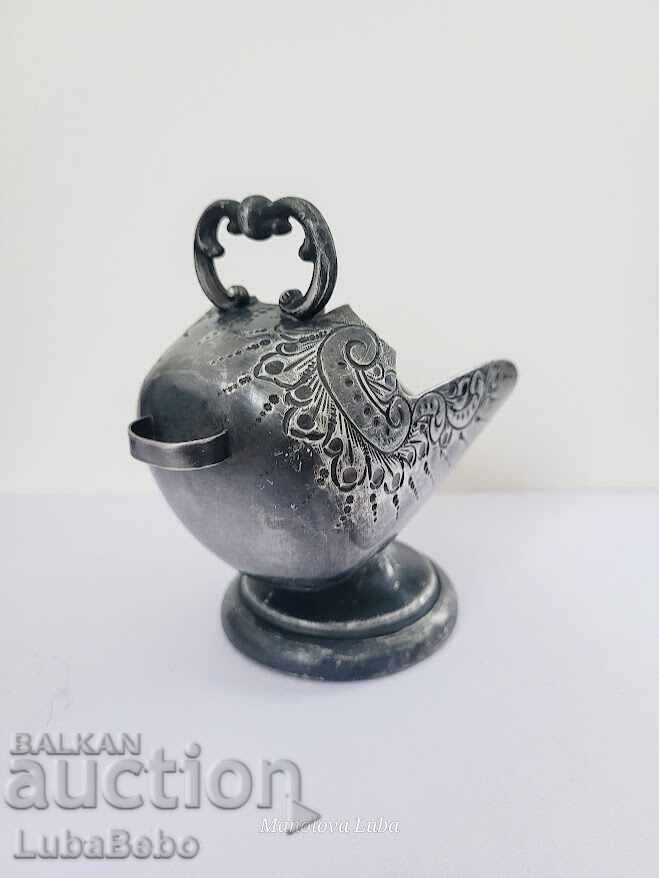 Auction Antique Victorian Silver-Plated Sugar Bowl Auction Antique Victorian Silver-Plated Sugar Bowl