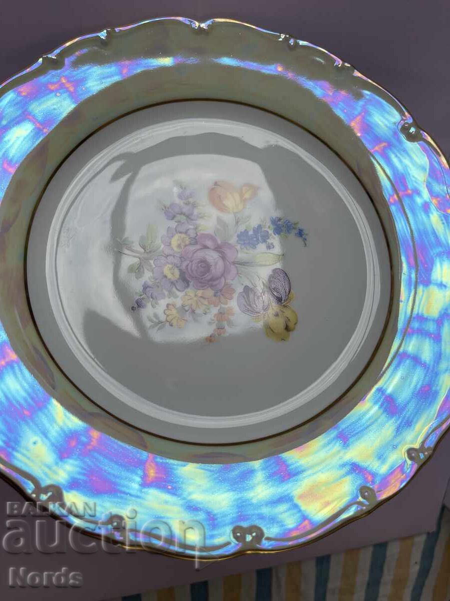 Δημοπρασία Όμορφο σετ από πορσελάνη