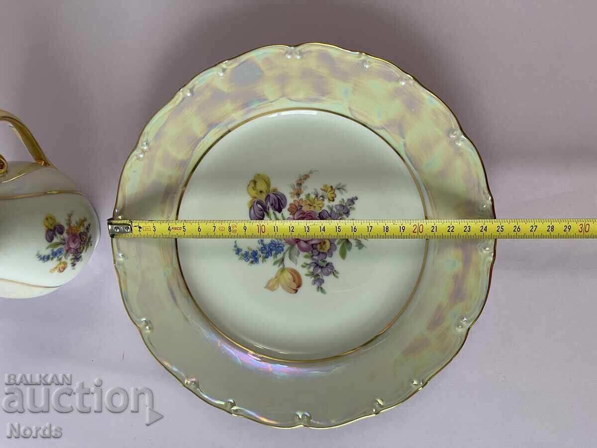 Όμορφο σετ από πορσελάνη - 6