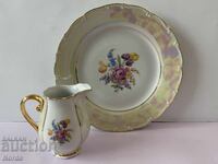 Όμορφο σετ από πορσελάνη