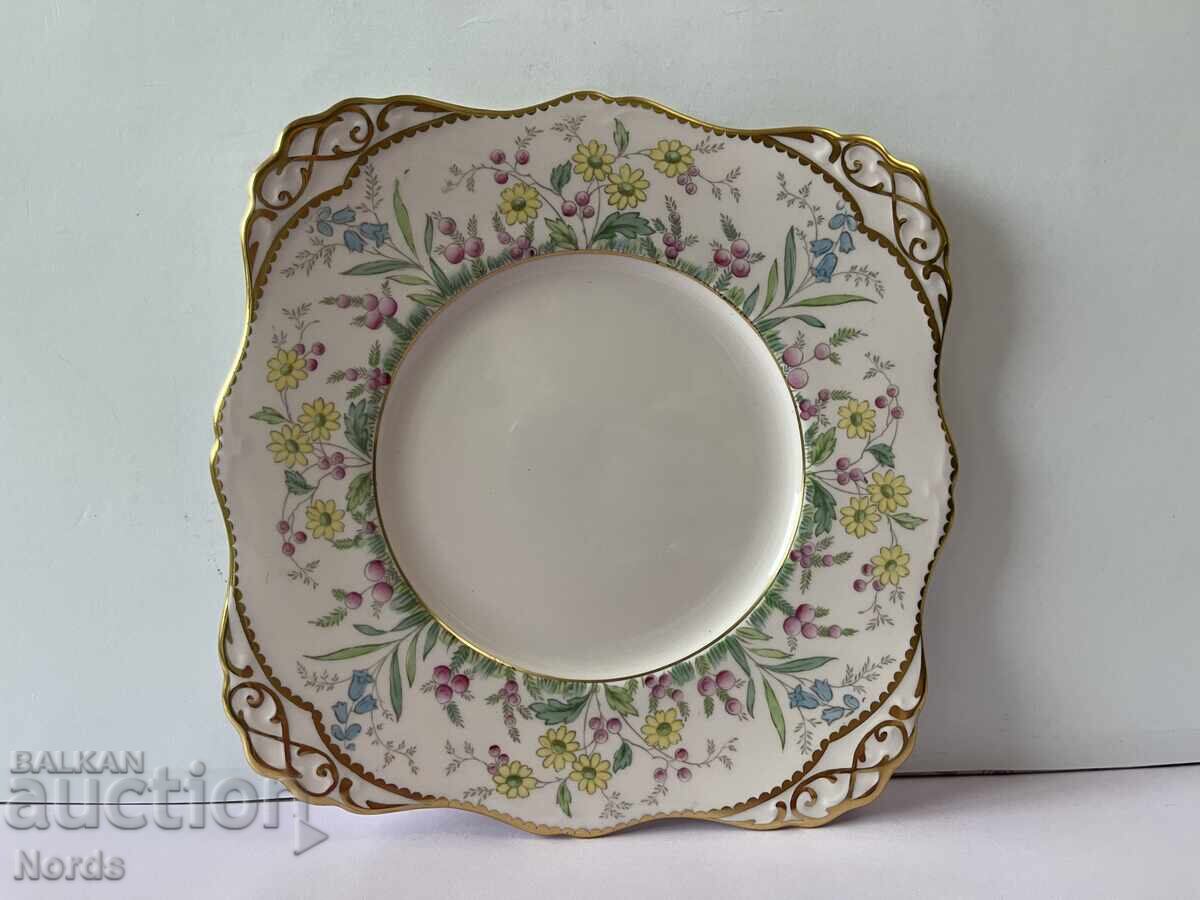 Tuscan Beautiful Porcelain Plate Tuscan Beautiful Porcelain Plate