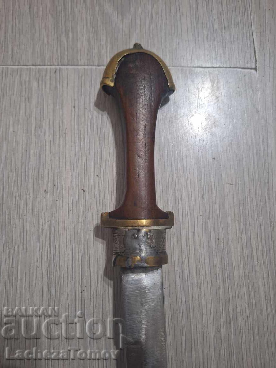 Аукцион Красива кама кумая Мароко кания отлично състояние Аукцион Красива кама кумая Мароко кания отлично състояние