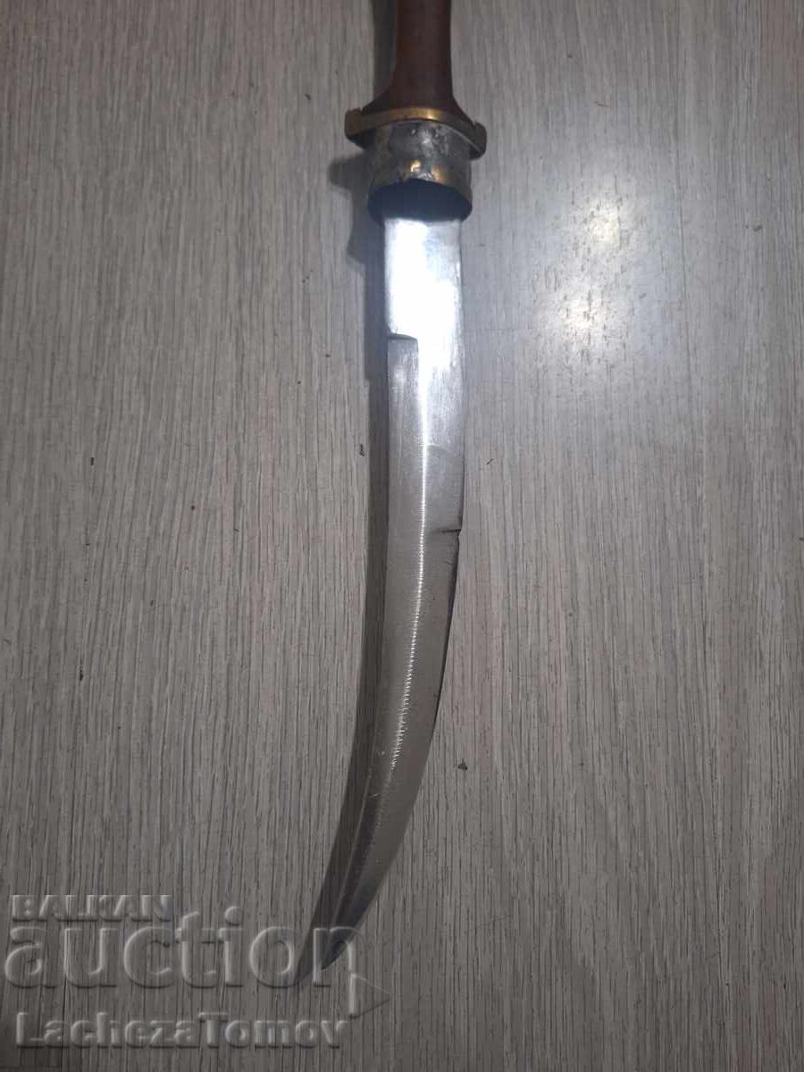 Доставка на Красива кама кумая Мароко кания отлично състояние Доставка на Красива кама кумая Мароко кания отлично състояние