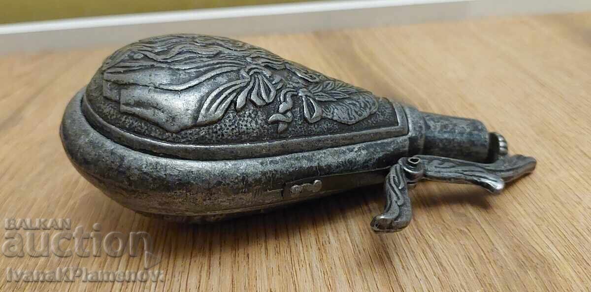 Delivery of Vintage Powder Flask for Collectors, Excellent Condition