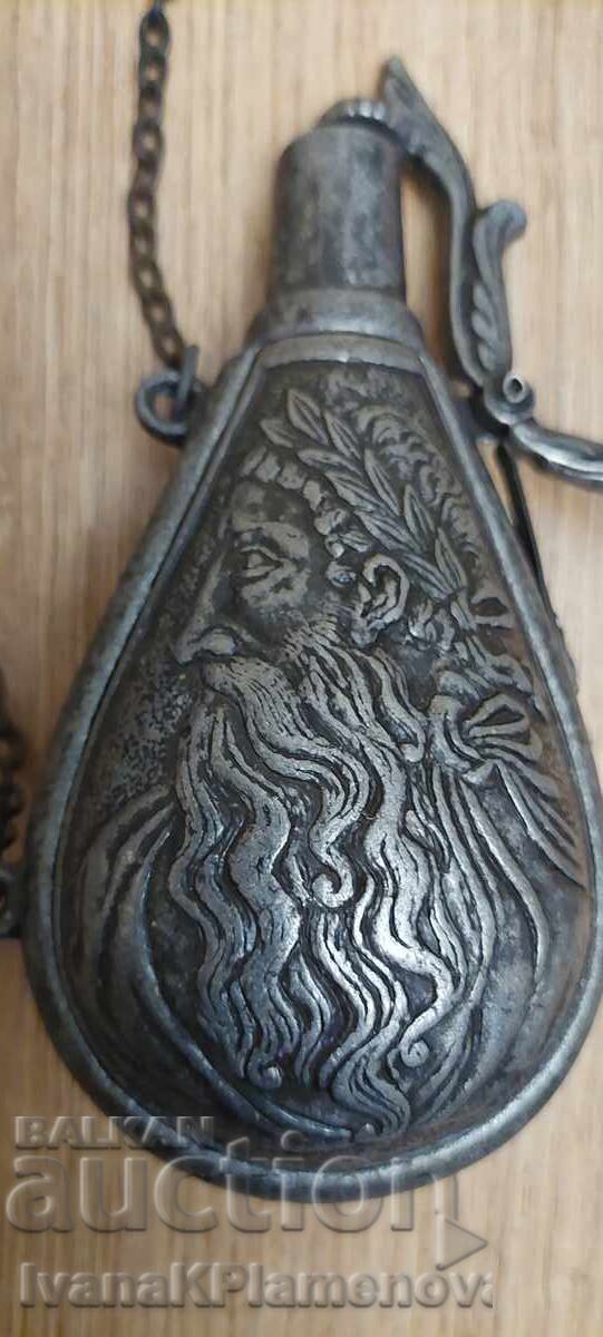 Vintage Powder Flask for Collectors, Excellent Condition - 6