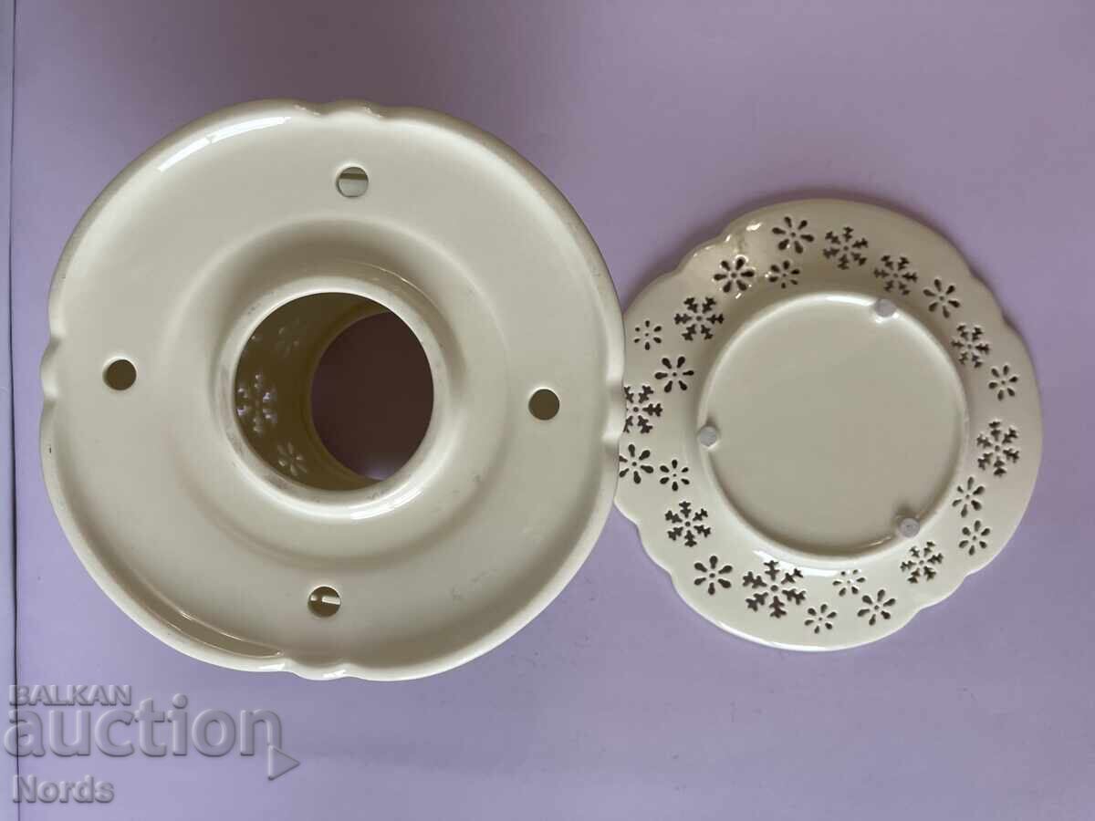 Christmas porcelain candlestick with price 6.50 BGN | € 3.32