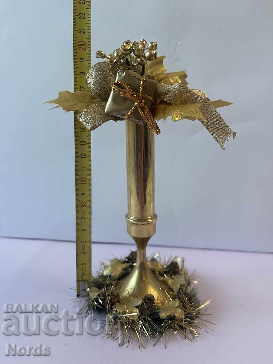 Παράδοση Χριστουγεννιάτικο μεταλλικό κηροπήγιο