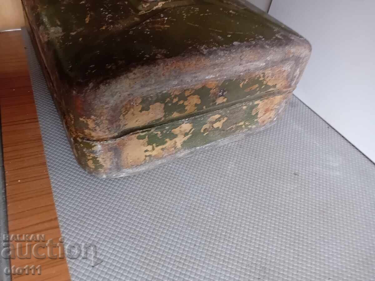VECHE CANISTRĂ PENTRU COMBUSTIBIL 20 l, 1944, WEHRMACHT - WW2 - 7