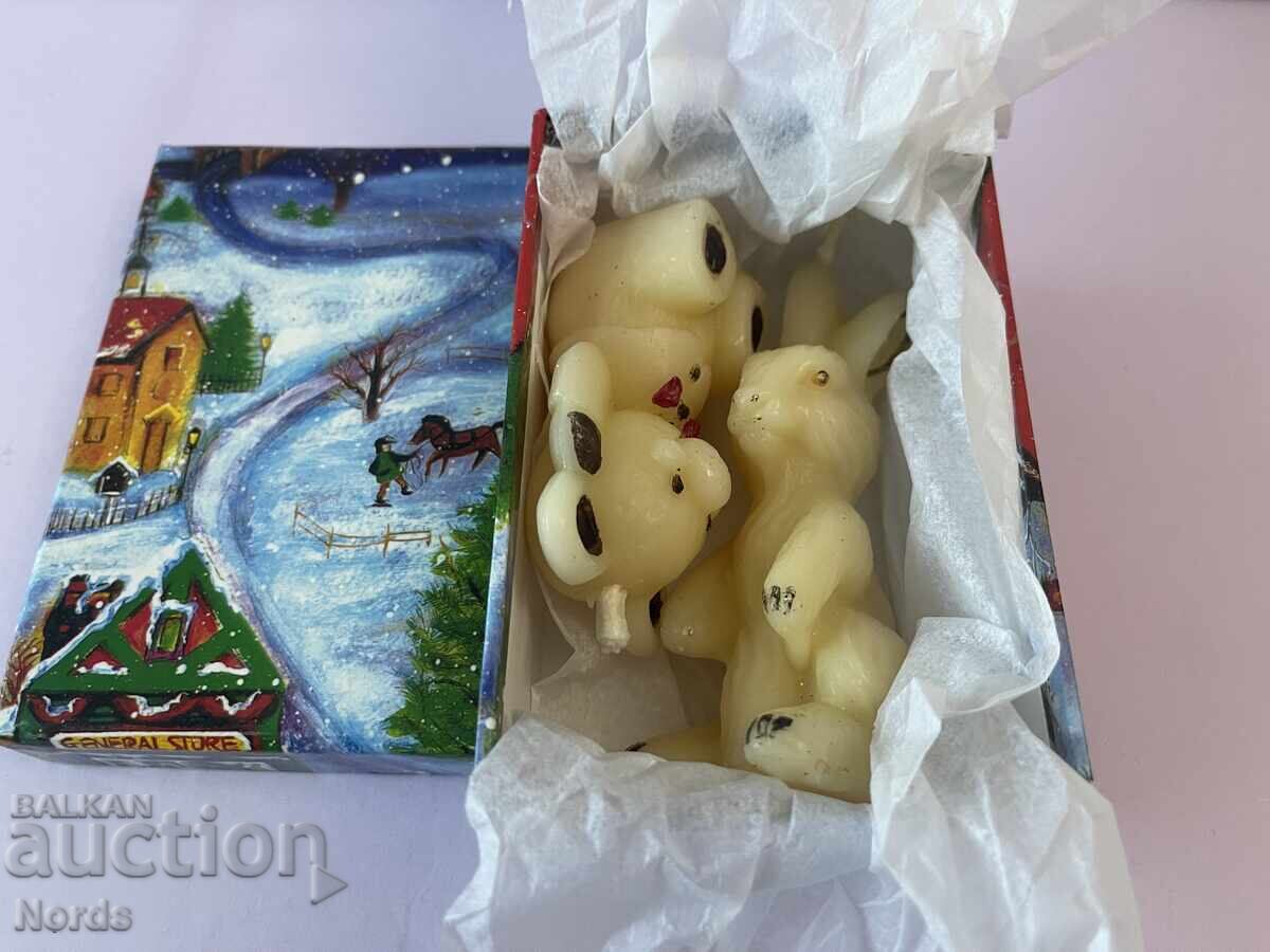 Auction Christmas box with candles Auction Christmas box with candles