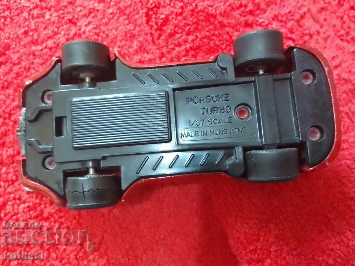 Old, massive metal car PORSCHE HONG KONG - 7