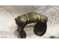 Bratara renascentista cu prastia