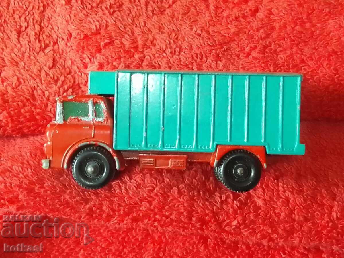 Auction  Lesney England Matchbox Small Metal Truck