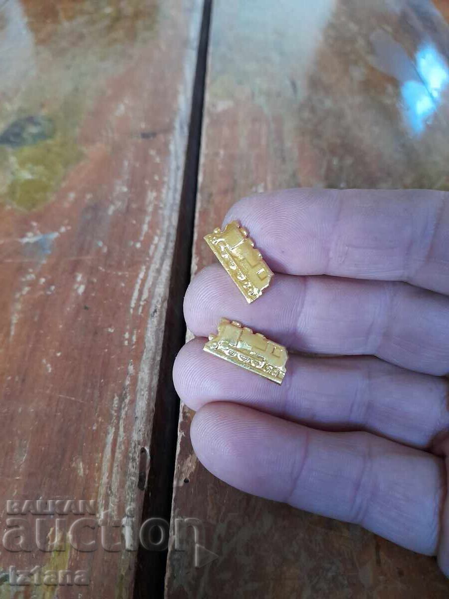 Παλιά μονογράμματα BDZ με τιμή 37.00 BGN | € 18.92