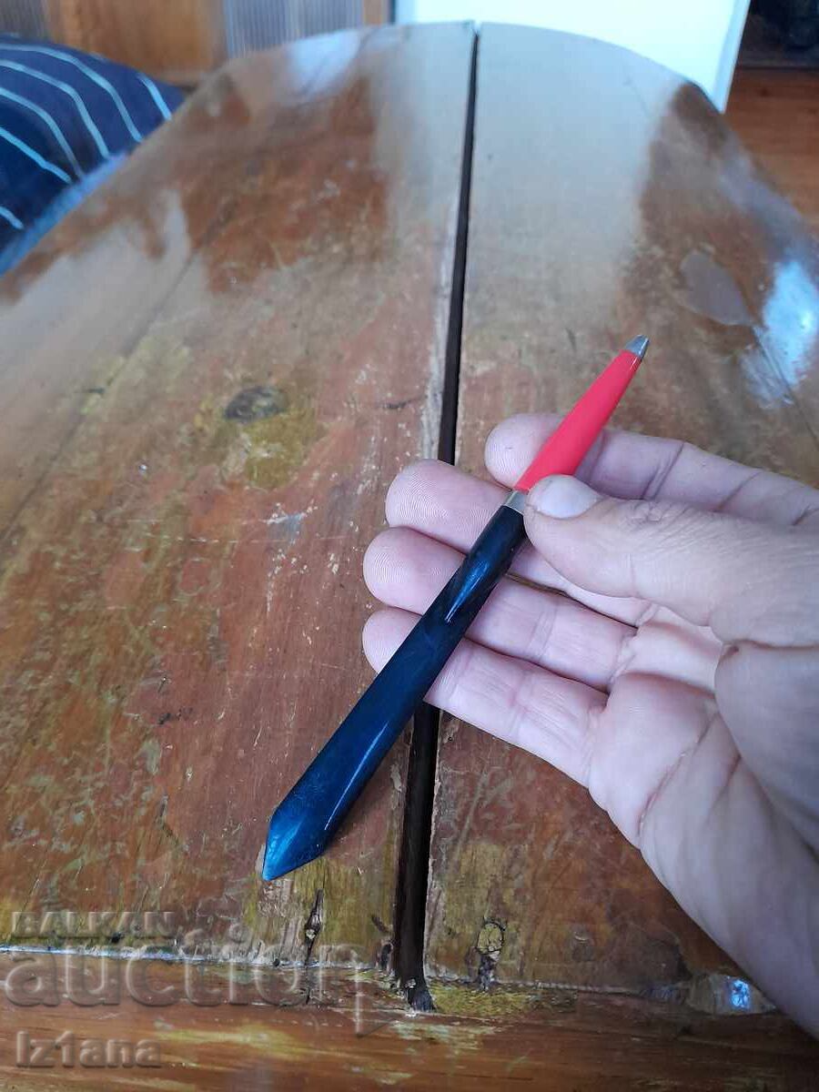 Auction  Old pen, chemical, ballpoint pen