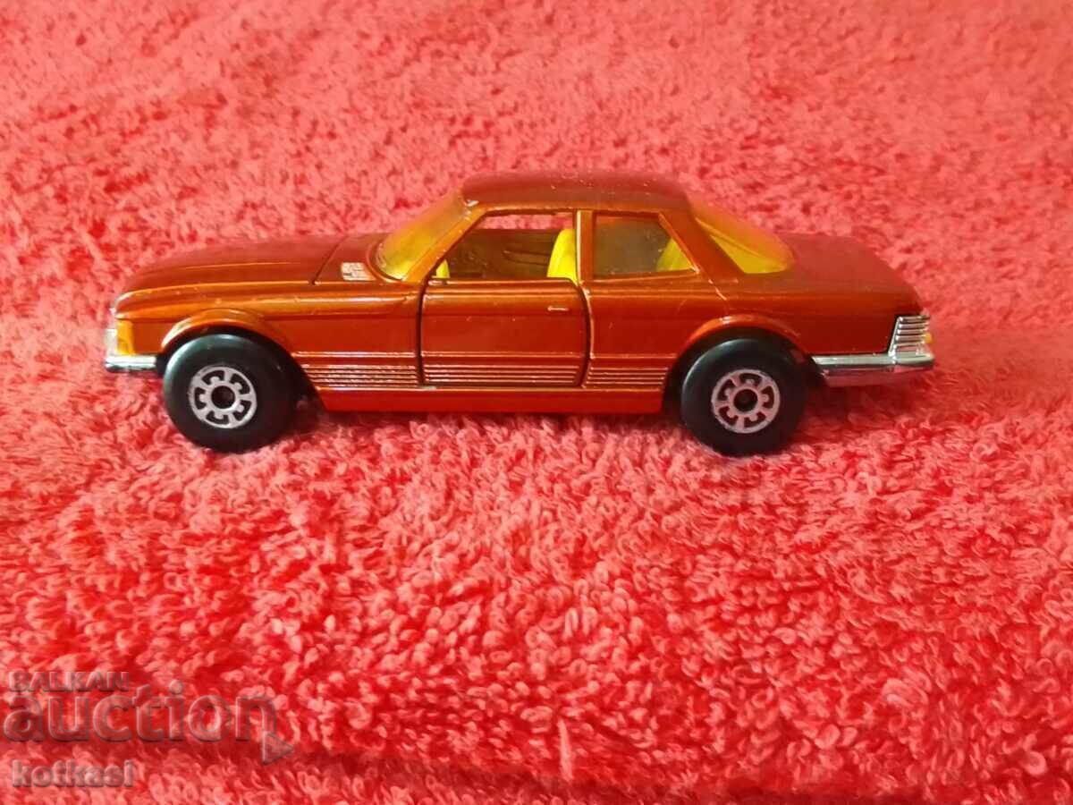 Auction Excellent Mercedes 1974 SLC MATCHBOX ENGLAND LESNEY Auction Excellent Mercedes 1974 SLC MATCHBOX ENGLAND LESNEY