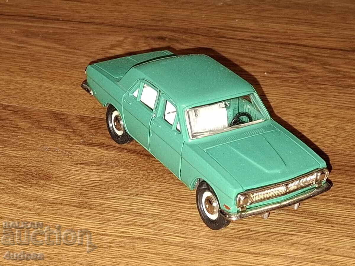 Model GAZ-24 A14 la scară 1:43 Fabricat în URSS cu preț 260.00 BGN | € 132.94 Model GAZ-24 A14 la scară 1:43 Fabricat în URSS cu preț 260.00 BGN | € 132.94
