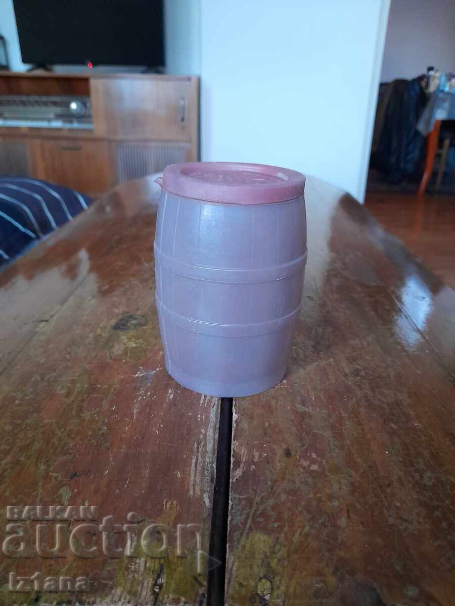 Butoi vechi, butoi de înghețată