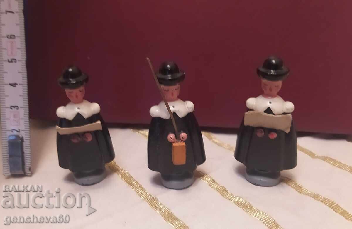 Licitație Figurine de Crăciun germane din lemn