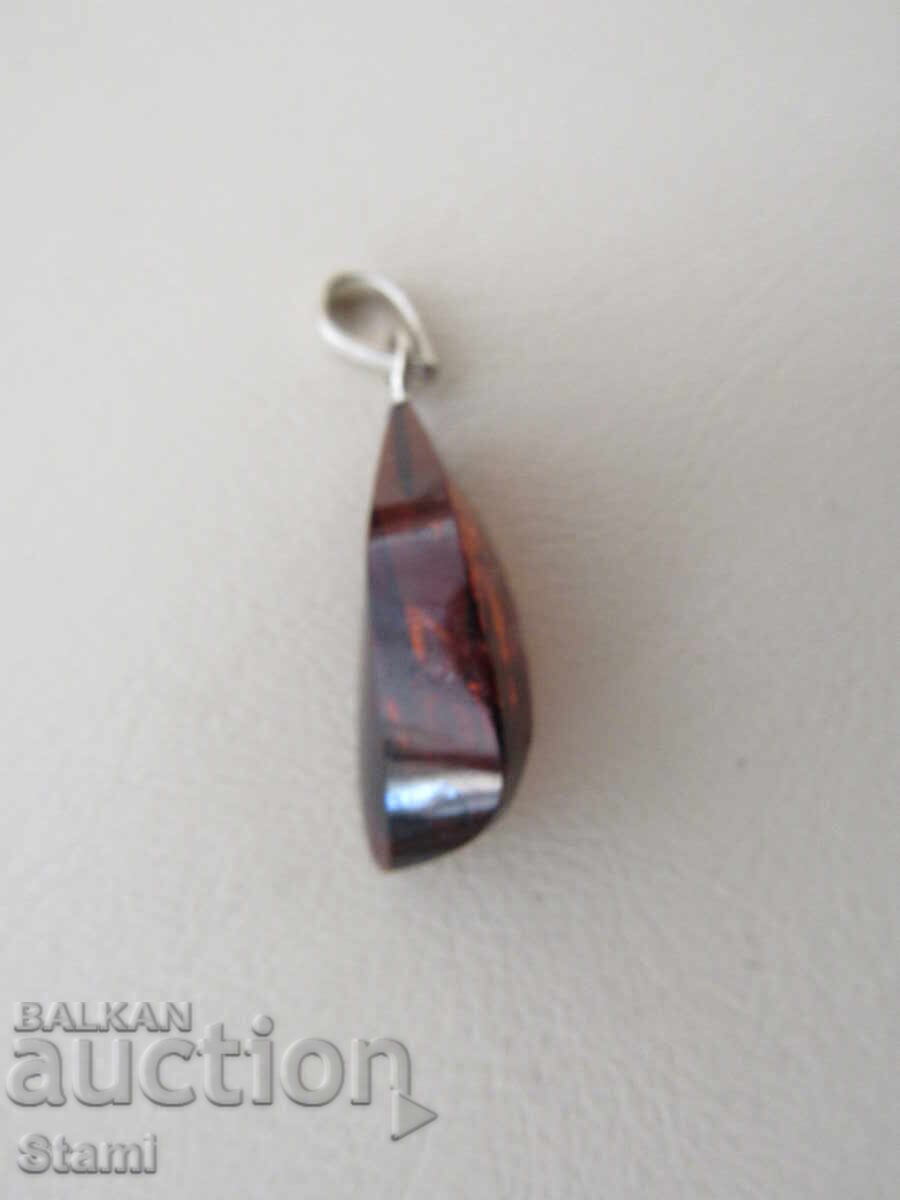 Auction  Necklace - pendant first-class Baltic amber