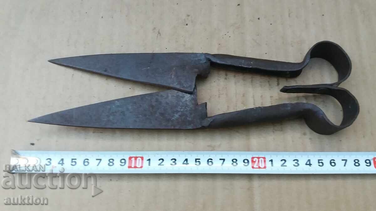 ΠΑΛΙΑ ΨΑΛΙΔΙΑ ΠΡΟΒΑΤΩΝ με τιμή 4.99 BGN | € 2.55