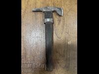 Unelte vechi de săpat, topor