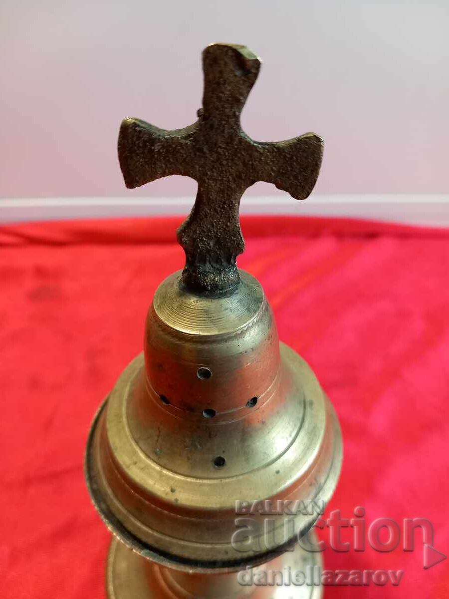Старинно Бронзово КАНДИЛО Танянник с цена 45.00 лв. | € 23.01