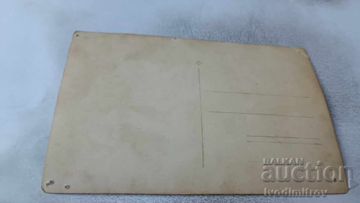 Snimka πέντε νεαρών κοριτσιών με ρετρό μαγιό στην παραλία με τιμή 3.45 BGN | € 1.76