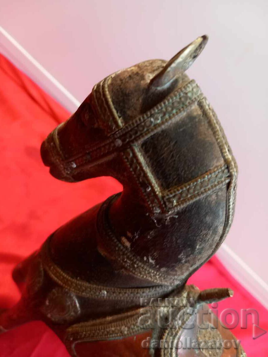 Αρχαίο Αγαλματίδιο ΑΛΟΓΟ, Ξύλο και Χαλκός με τιμή 85.00 BGN | € 43.46