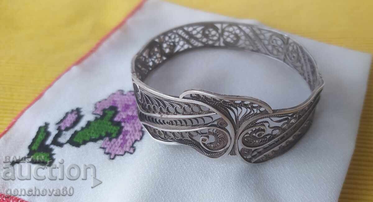 Licitație Brățară rară de argint veche - costum filigran
