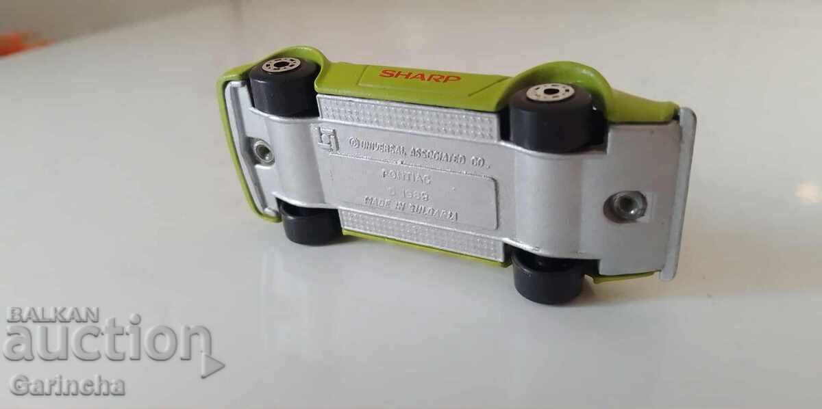 Доставка на Matchbox България 1/64 PONTIAC